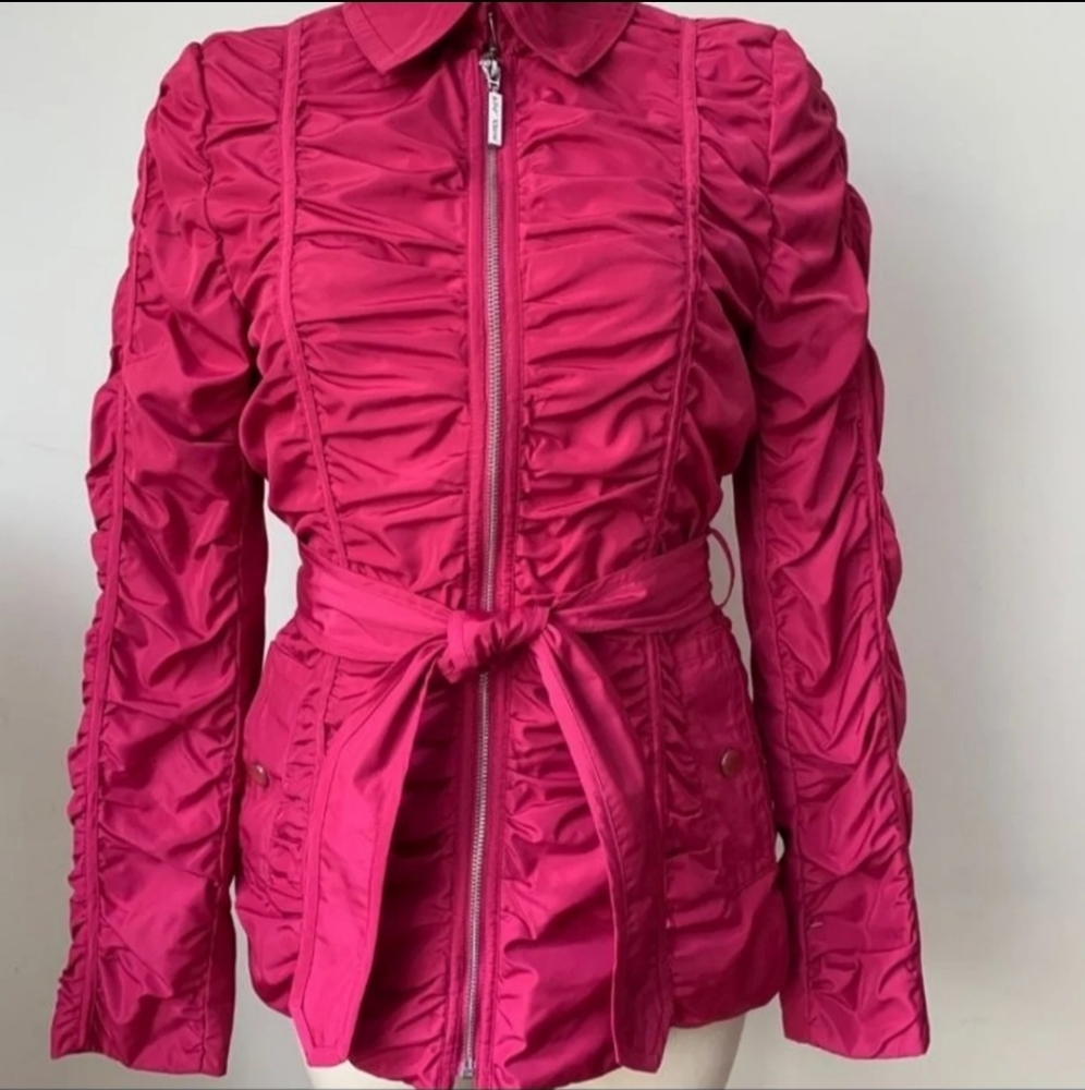 🥳 BETSEY JOHNSON Ruched Nylon Jacket 🥳